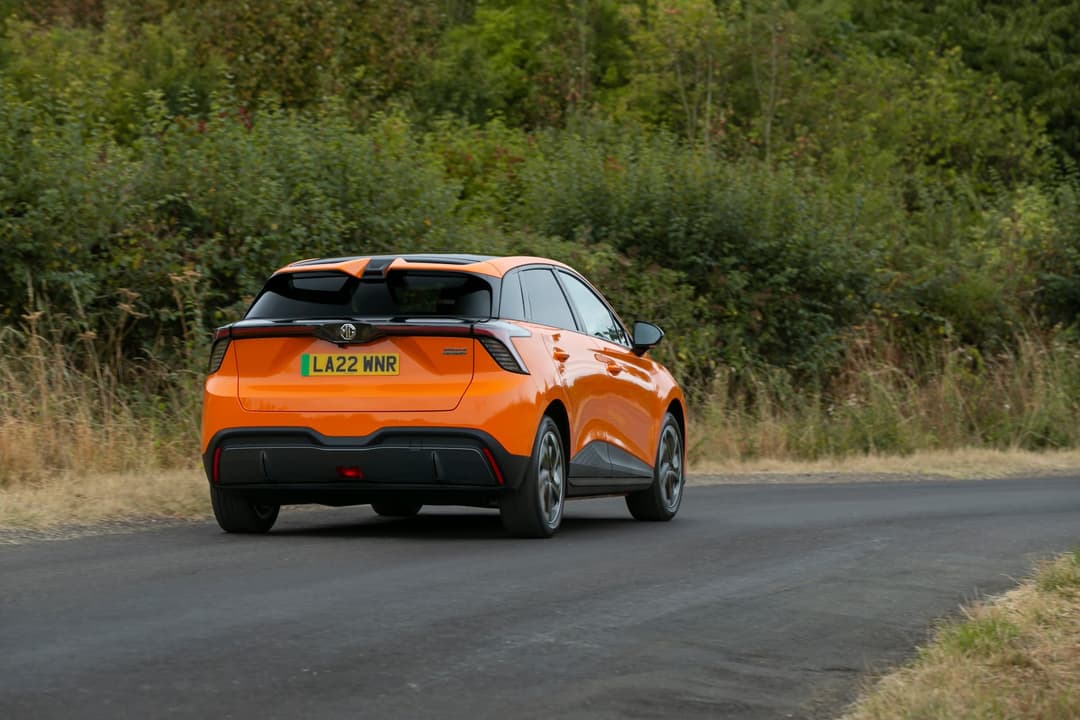 MG 4 rear and platform