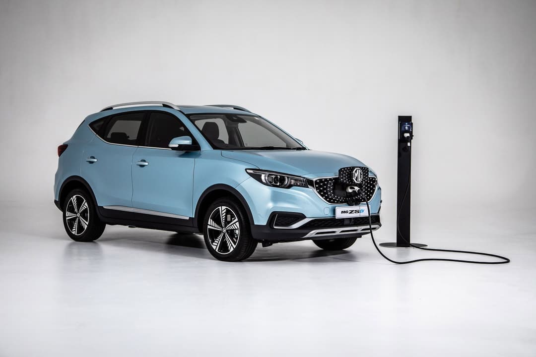 Old and new MG ZS EV
