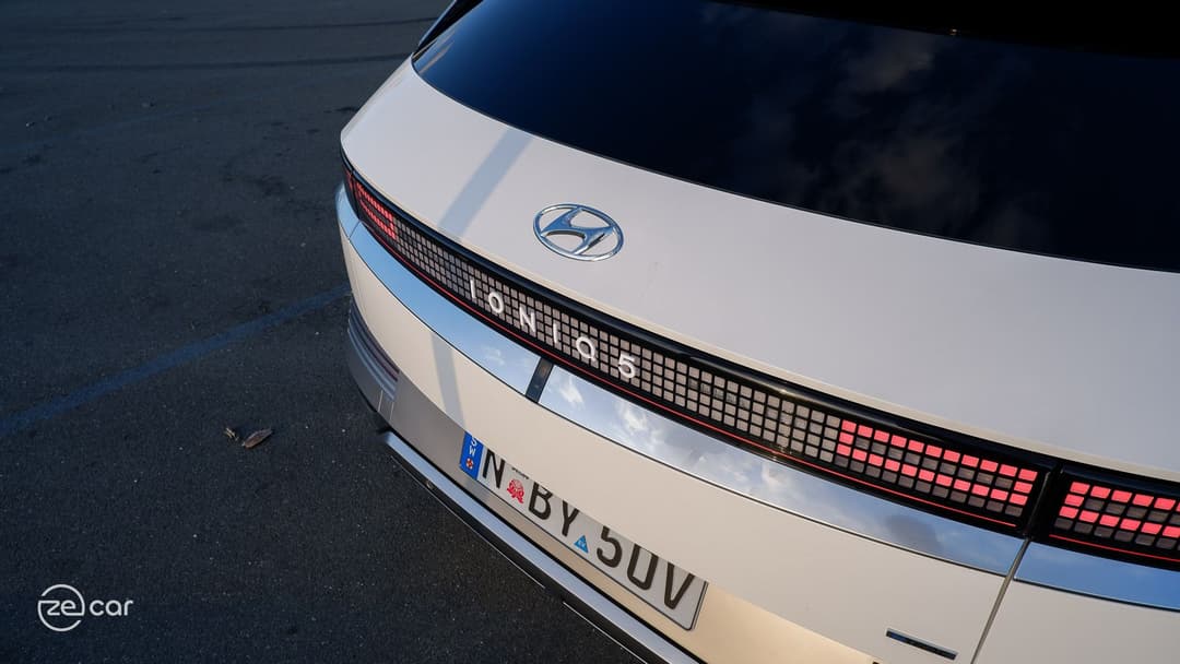 Hyundai Ioniq 5 paddle shifter and rear view