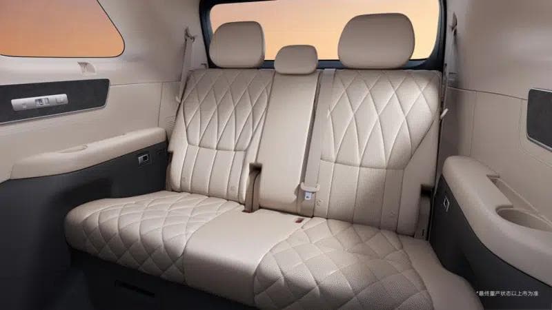 BYD Great Tang interior BYD Great Tang interior