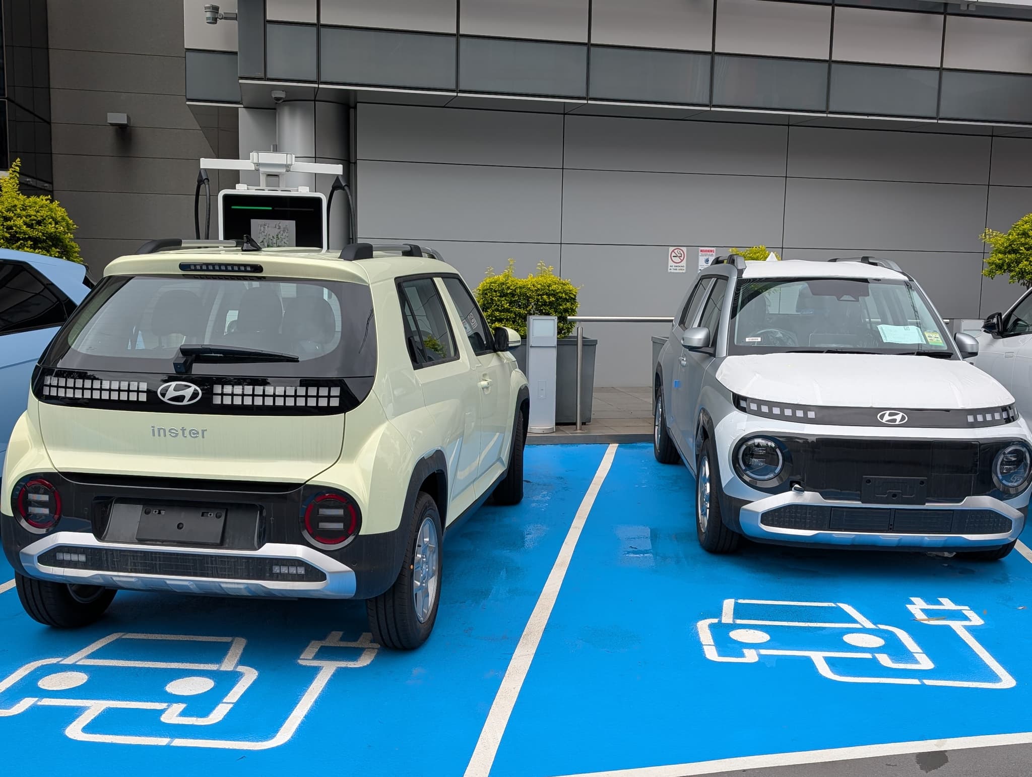 Australian Hyundai Inster front & back view Australian Hyundai Inster front & back view