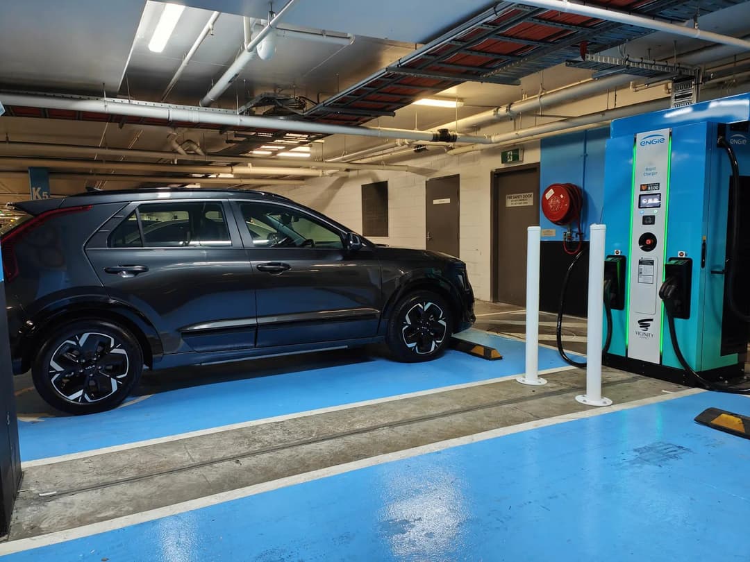 Kia Niro EV charging at Engie Chargefox DFO Homebush Kia Niro EV charging at Engie Chargefox DFO Homebush