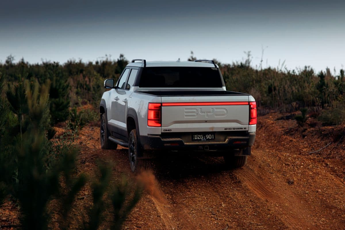 BYD Shark 6 Performance off-road capability BYD Shark 6 Performance off-road capability