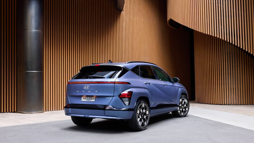 Hyundai Kona rear and platform