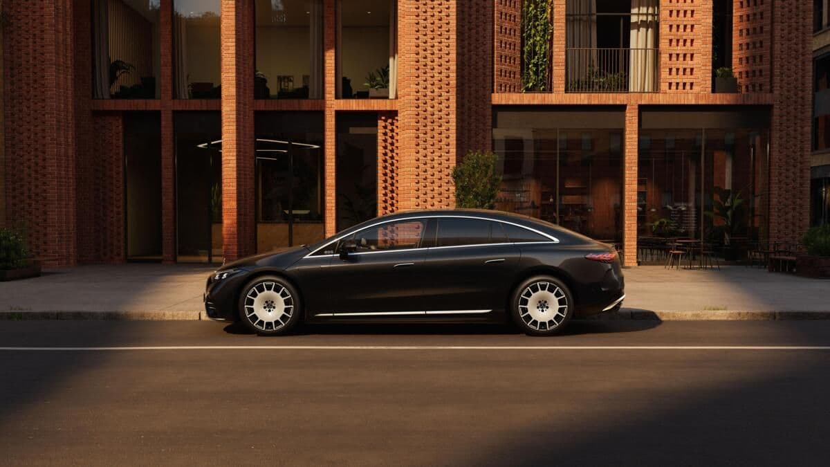Mercedes-Benz EQS Sedan side profile Mercedes-Benz EQS Sedan side profile