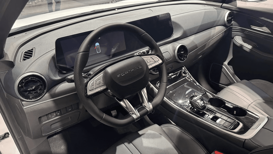 Forthing Friday SUV Interior Forthing Friday SUV Interior