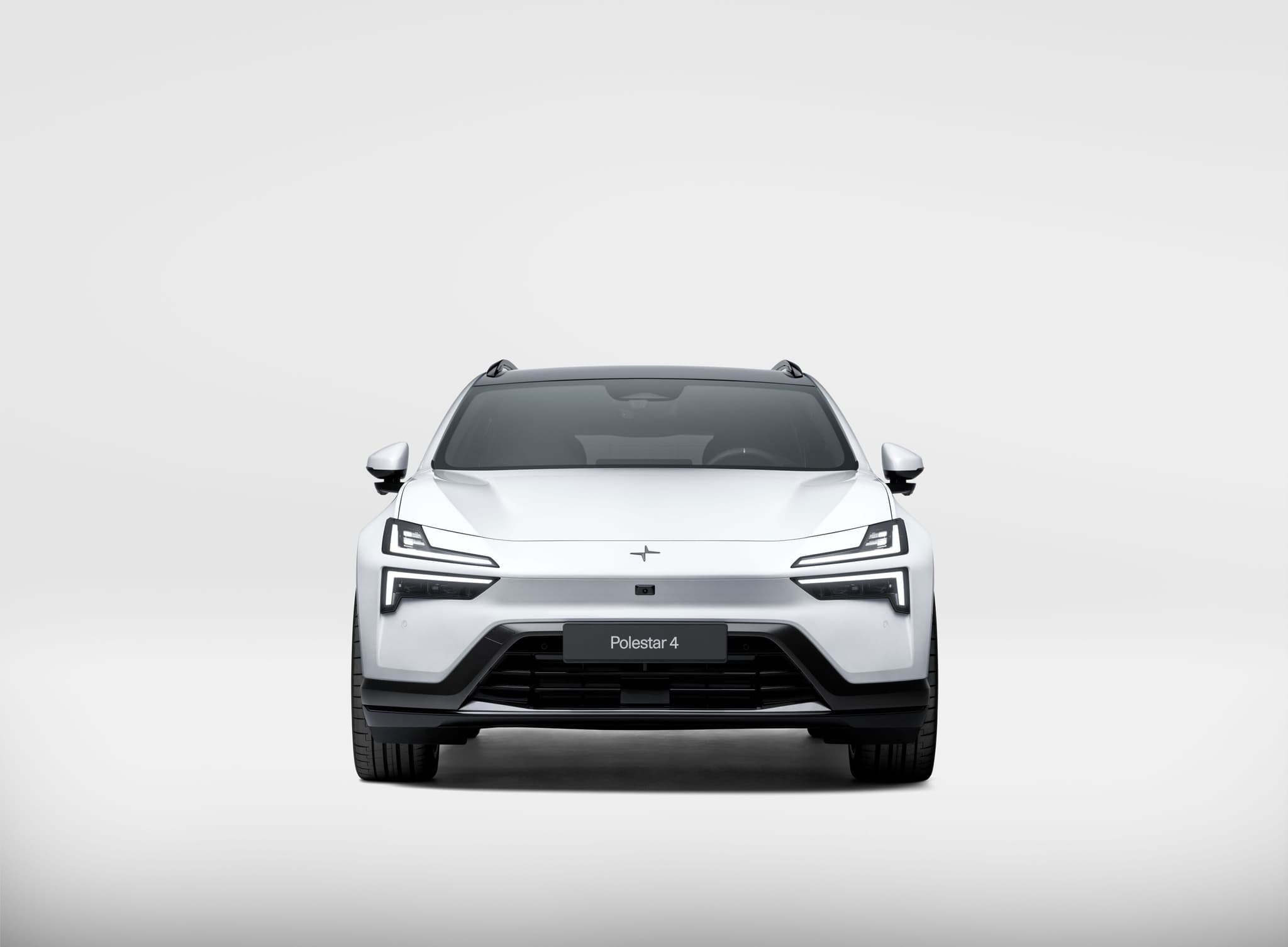 Polestar 4 SUV, front exterior view Polestar 4 SUV, front exterior view
