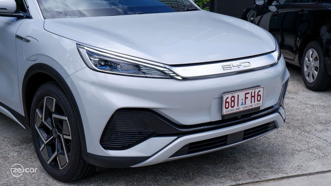 BYD Atto 3 front and rear