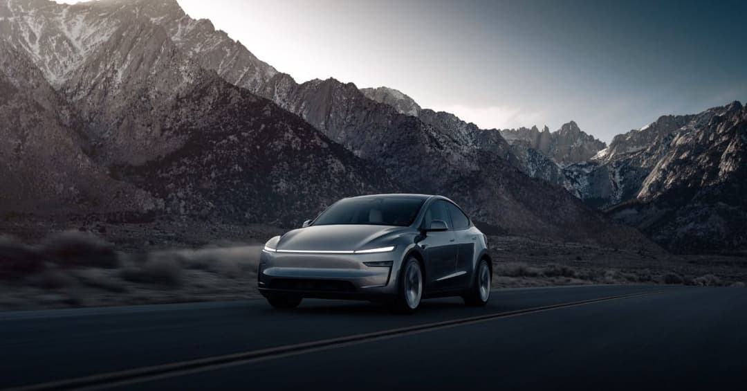 Tesla Model Y lineup comparison showing different variants and their specifications Tesla Model Y lineup comparison showing different variants and their specifications