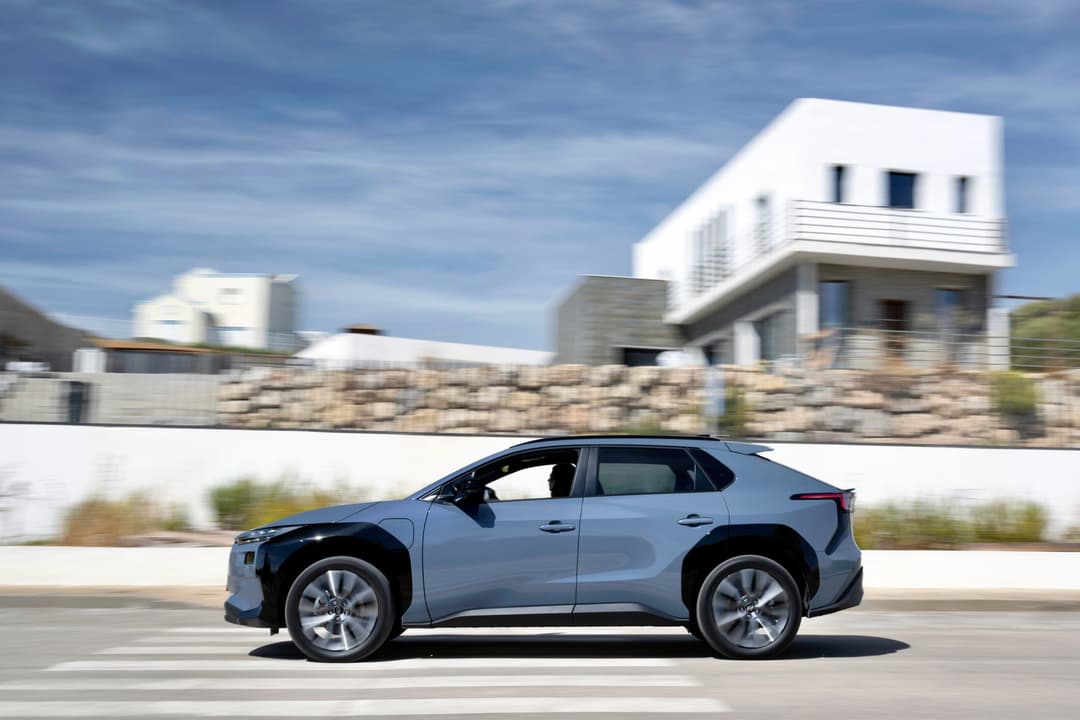 2026 Subaru Solterra exterior 2026 Subaru Solterra exterior