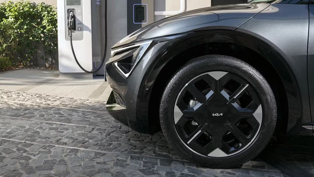 Kia EV6 charging Kia EV6 charging