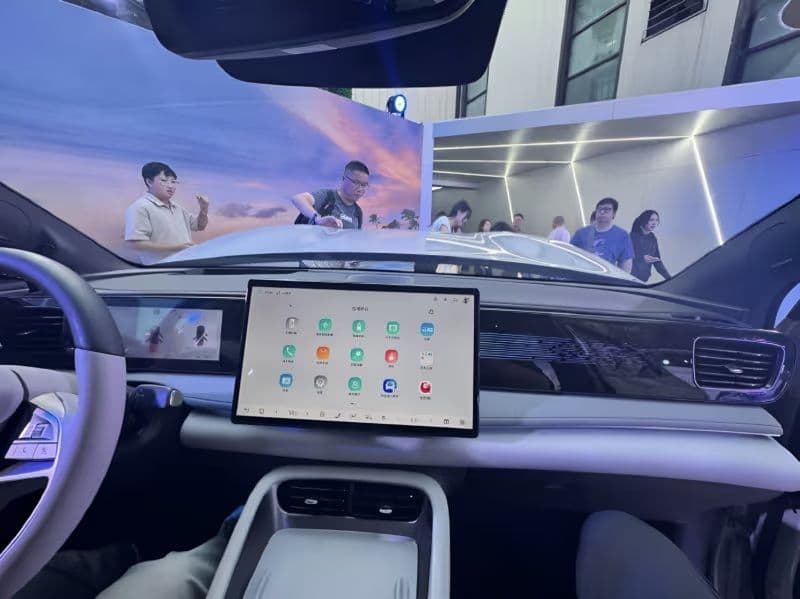 BYD Sealion 06 interior BYD Sealion 06 interior