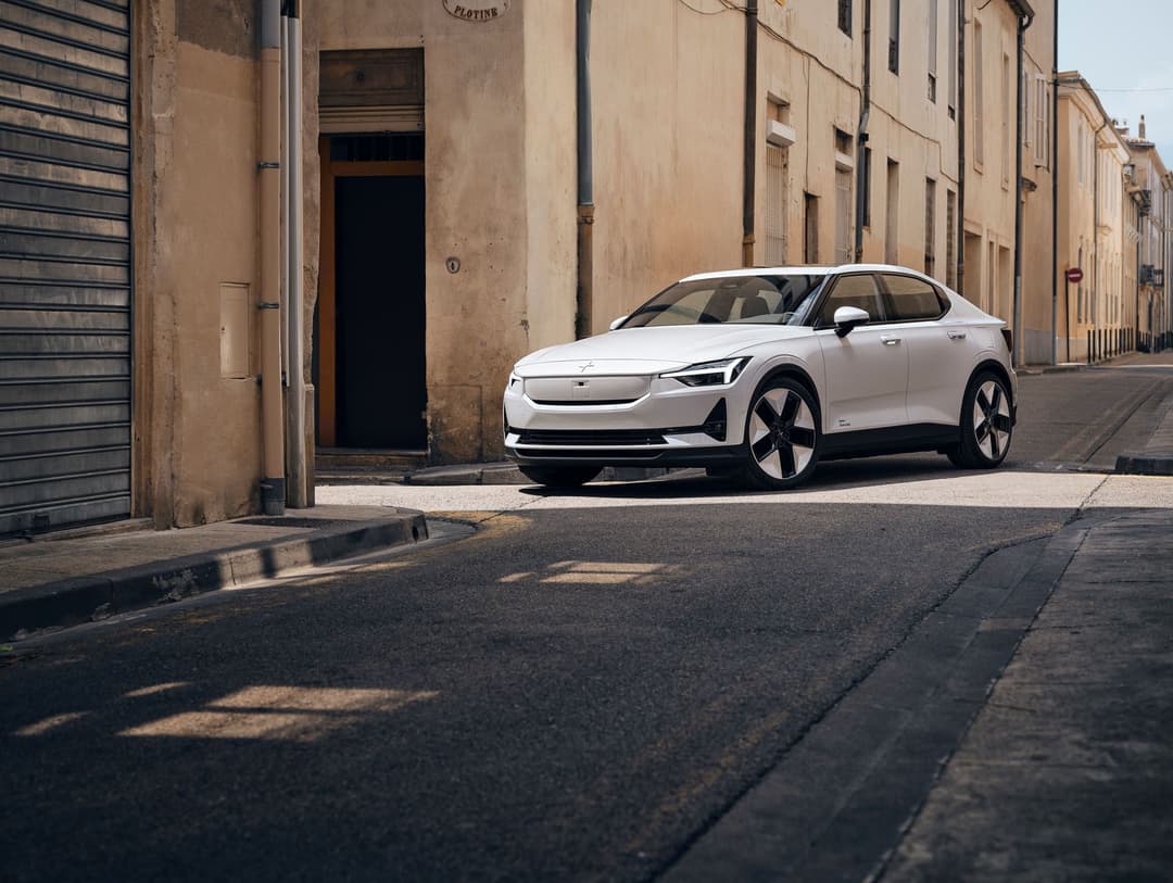 White 2024 Polestar 2 in urban street White 2024 Polestar 2 in urban street