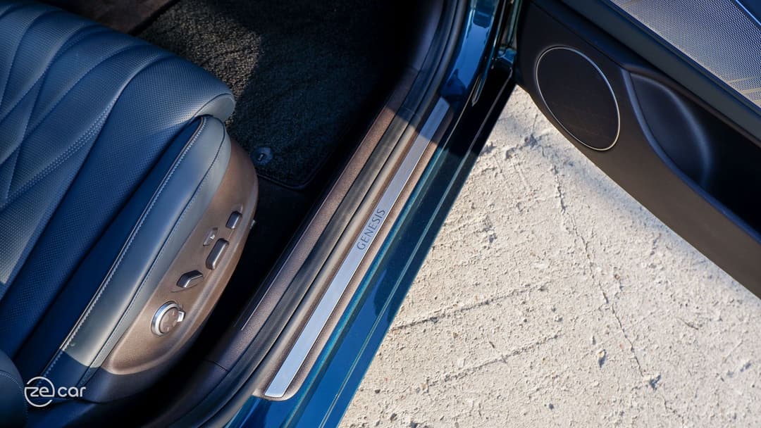 Genesis Electrified G80 rear and side sills