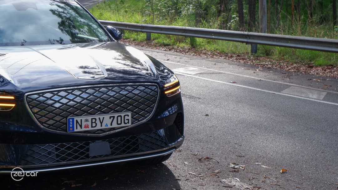 Genesis Electrified GV70 D-pillar and front grille