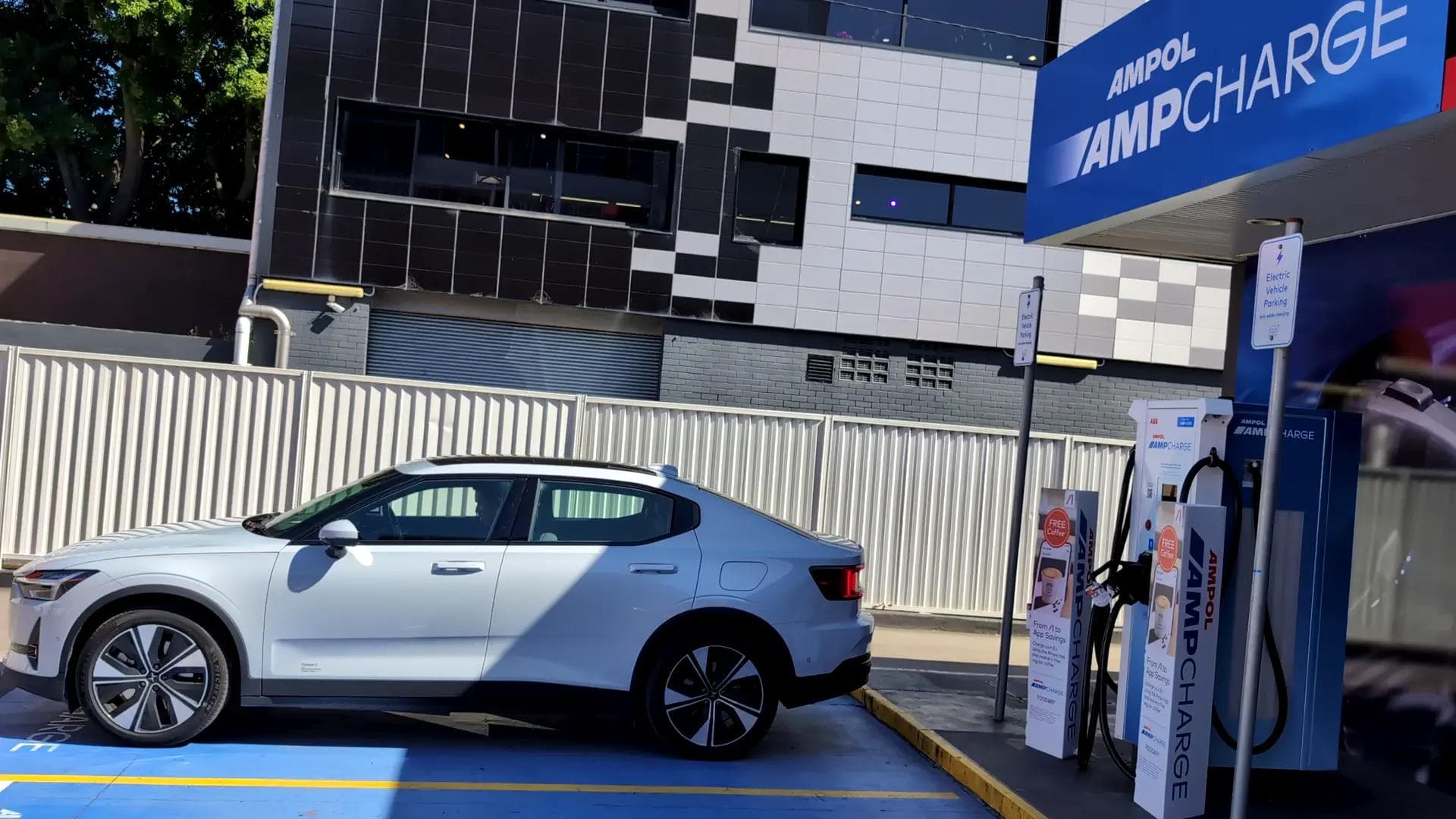 Polestar 2 at Ampol Alexandria Polestar 2 at Ampol Alexandria