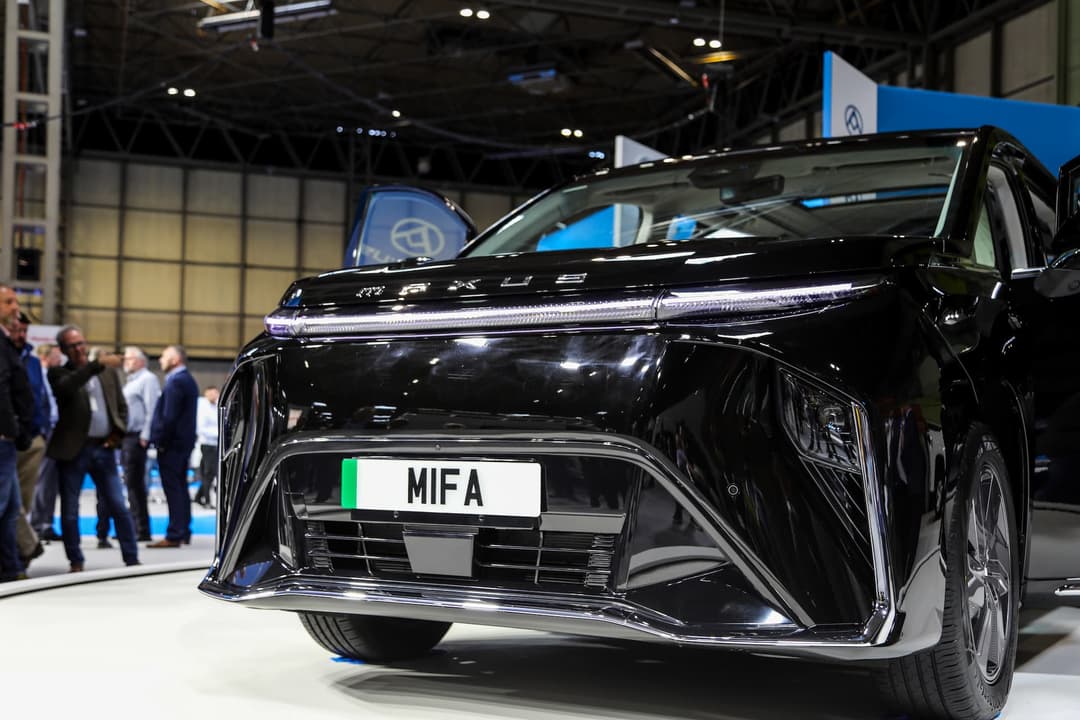 LDV Mifa 9