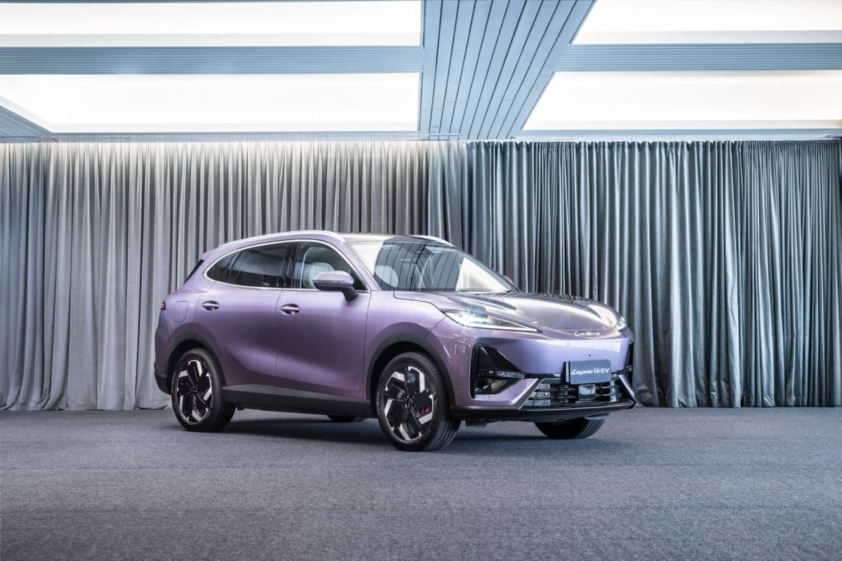 Lepas L6 BEV electric SUV front three-quarter view Lepas L6 BEV electric SUV front three-quarter view