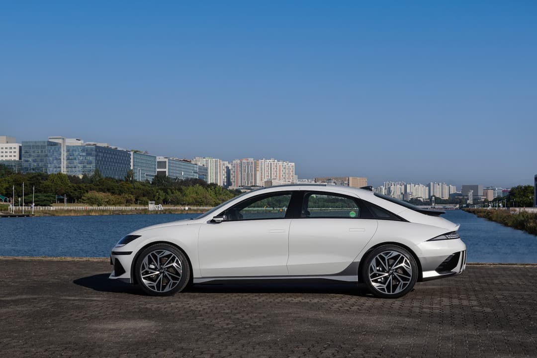 Hyundai Ioniq 6 rear and side