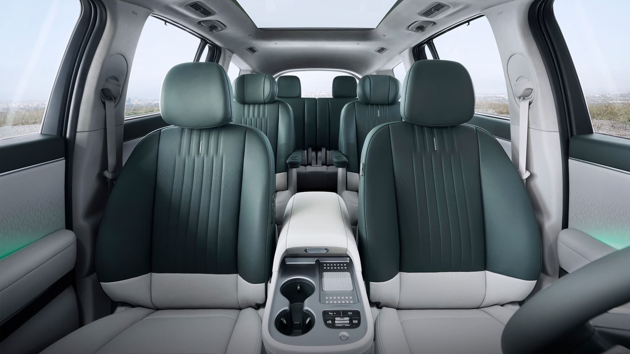 Hyundai Ioniq 9 seats Hyundai Ioniq 9 seats