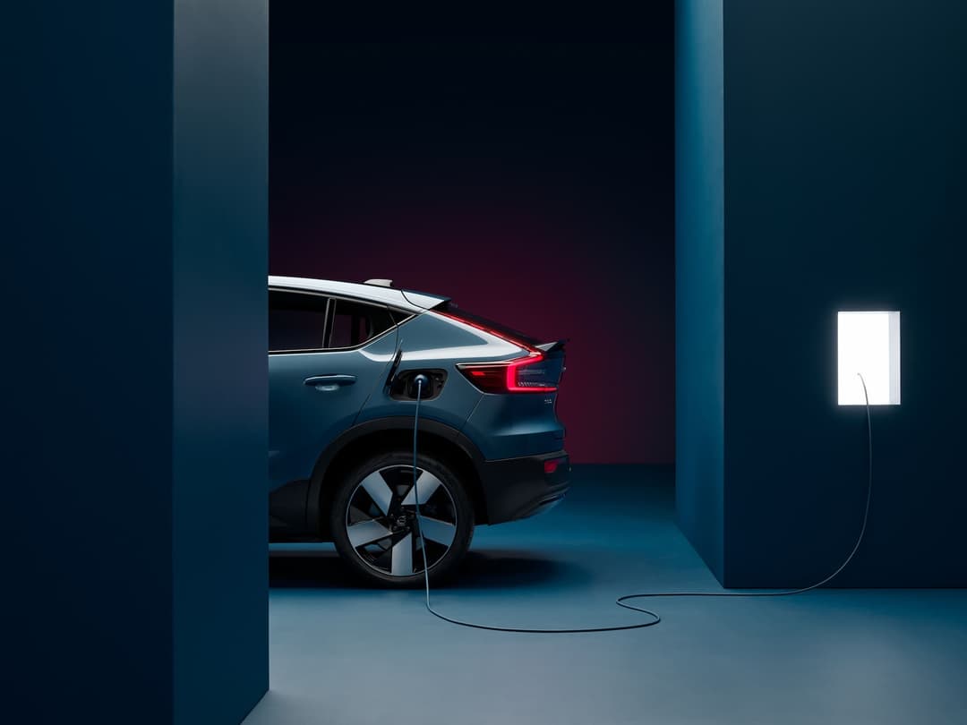Volvo C40 Recharge EV blue interior and exterior