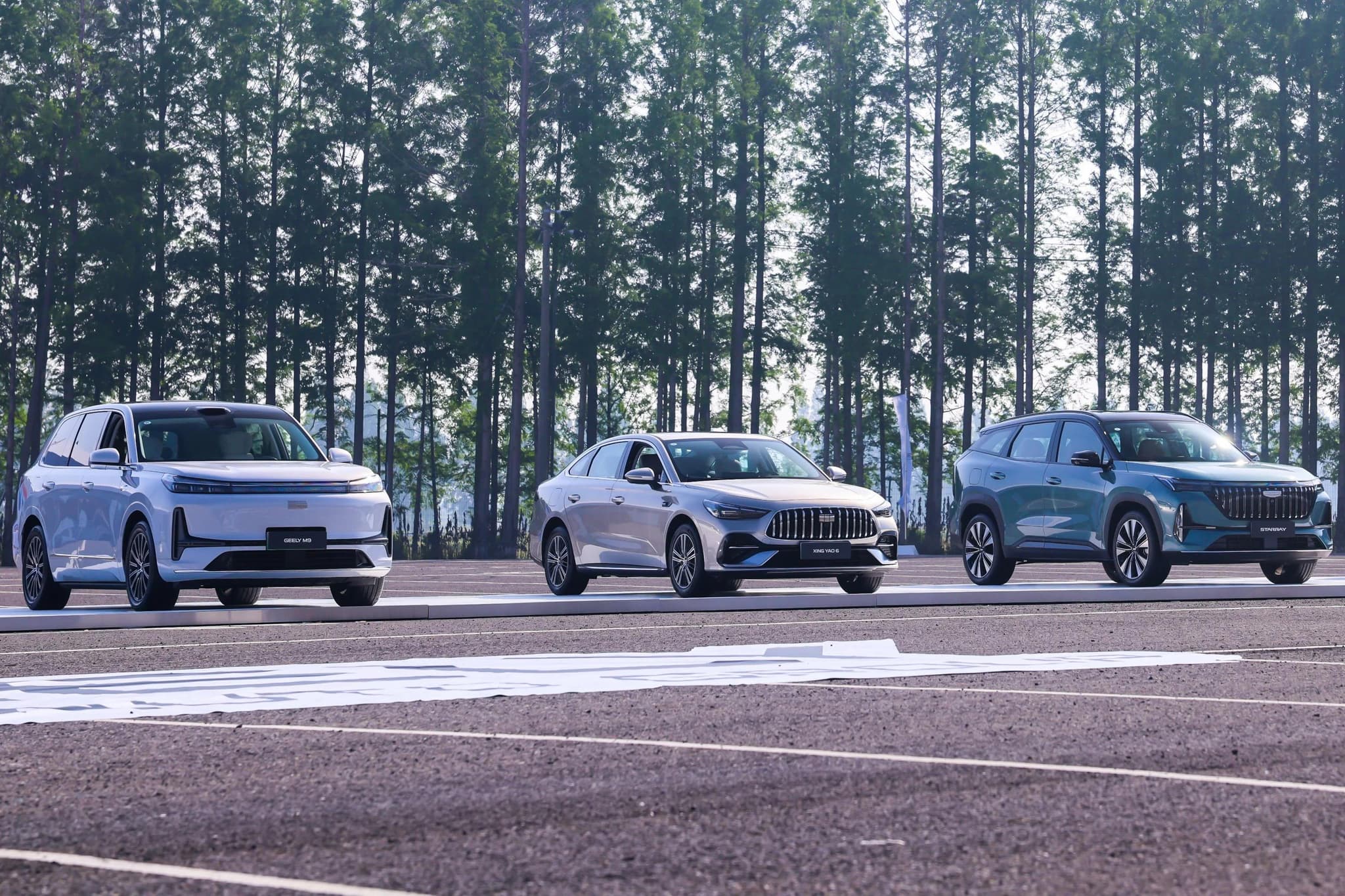 Geely M9, Emgrand and Starray Geely M9, Emgrand and Starray