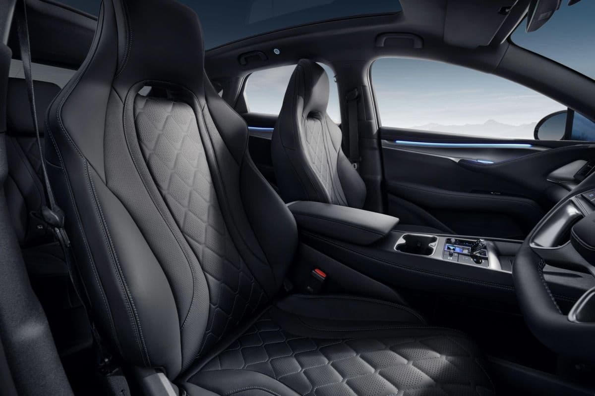 BYD Sealion 7 front seats BYD Sealion 7 front seats