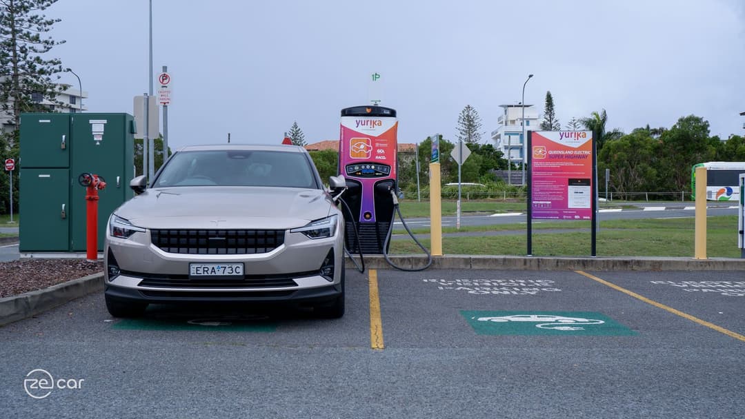 Polestar 2 charging at Chargefox QESH station