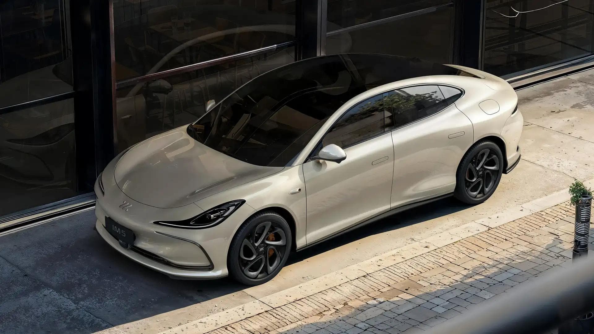 IM5 electric sedan exterior IM5 electric sedan exterior