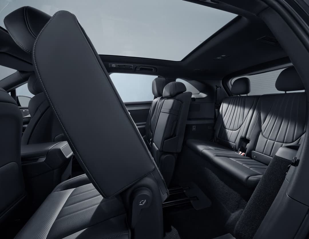 BYD Sealion 8 PHEV rear seats BYD Sealion 8 PHEV rear seats
