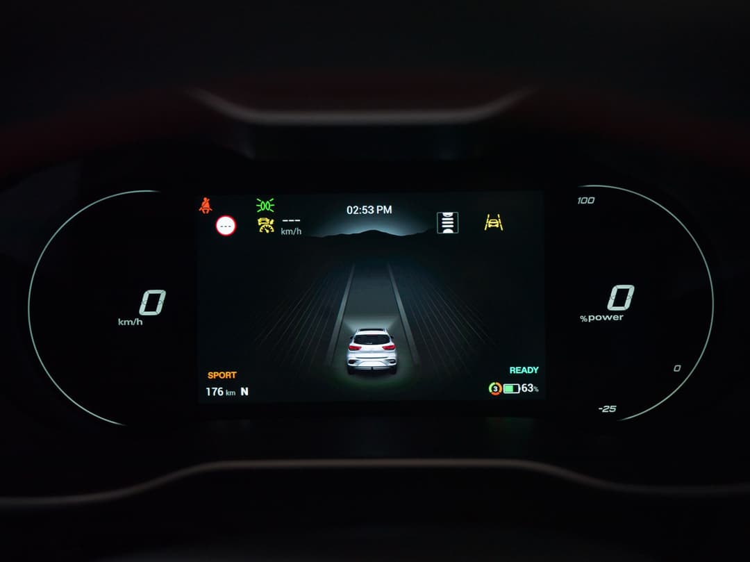 MG ZS EV instrument cluster and touchscreen