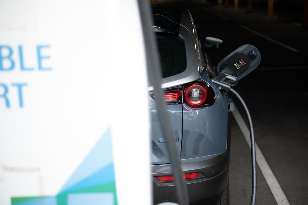 Mazda MX-30 Electric fast charging plug Mazda MX-30 Electric fast charging plug