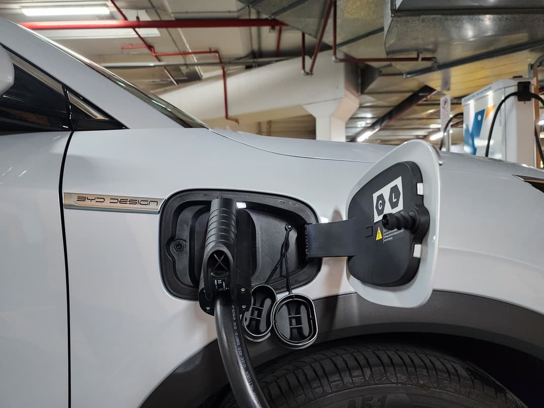 AC and DC public chargers at shopping centre
