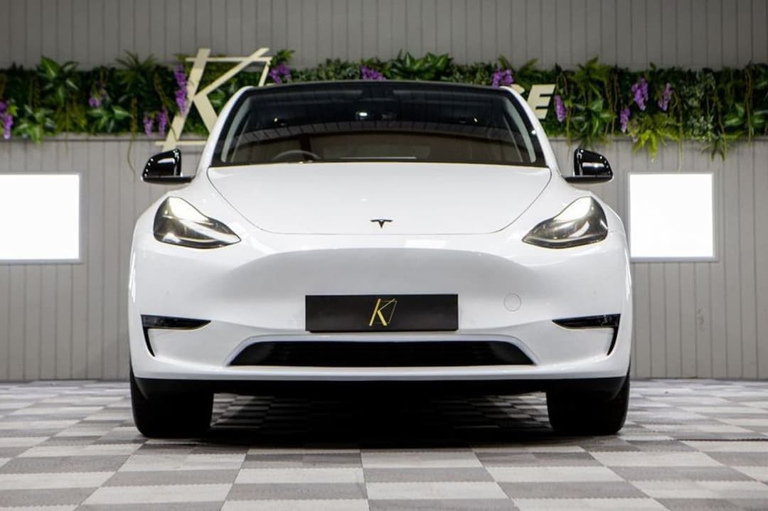 Tesla Model Y Long Range Tesla Model Y Long Range