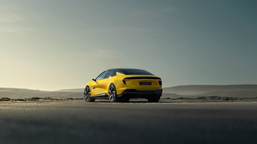 Lotus Emeya R Lotus Emeya R