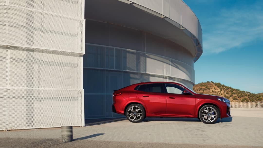 BMW iX2 xDrive20 BMW iX2 xDrive20